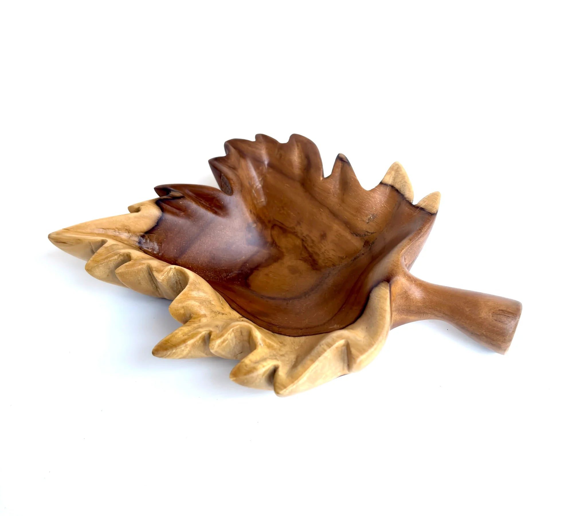 Wood Ceylon handcrafted leaf carved tray made from natural wood with detailed leaf shape
