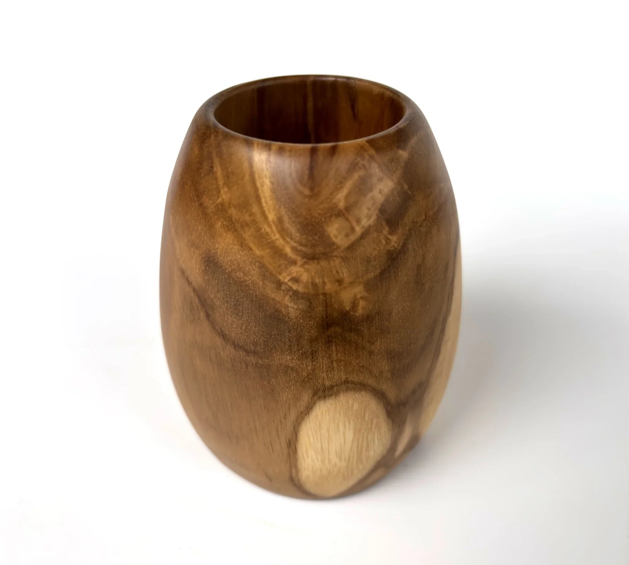 Handcrafted wooden pot – a beautiful home for your plants - wp003
